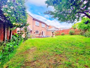 Photo 1- click for photo gallery